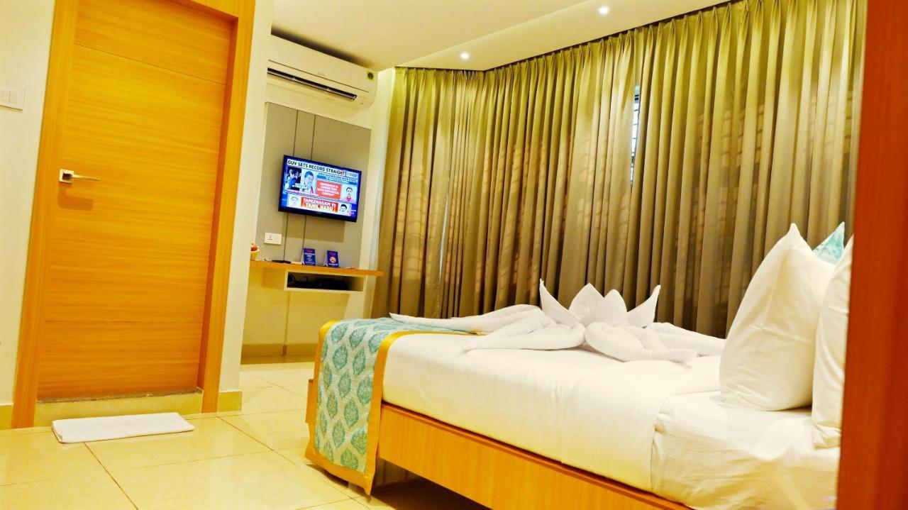 Hotel Sri Krishna Residency Udupi Exteriör bild