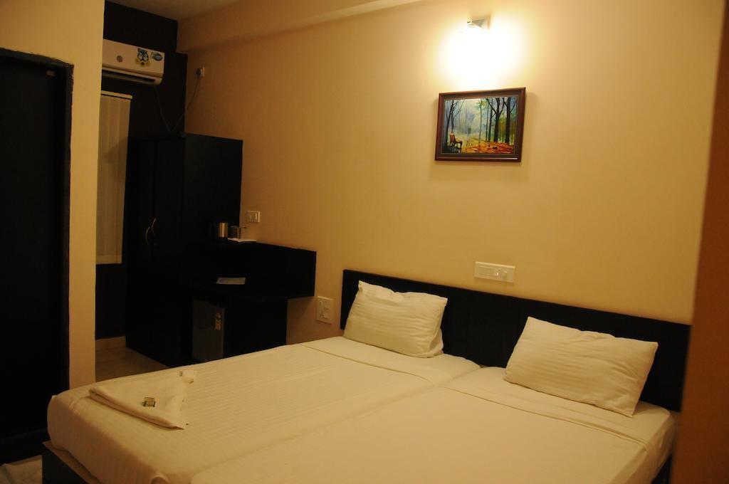 Hotel Sri Krishna Residency Udupi Rum bild