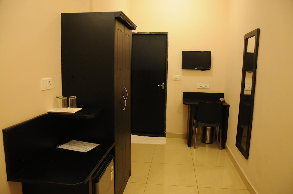 Hotel Sri Krishna Residency Udupi Exteriör bild